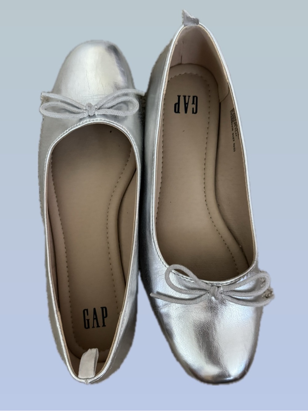 GAP Metallic Silver Bow Ballet Flats
